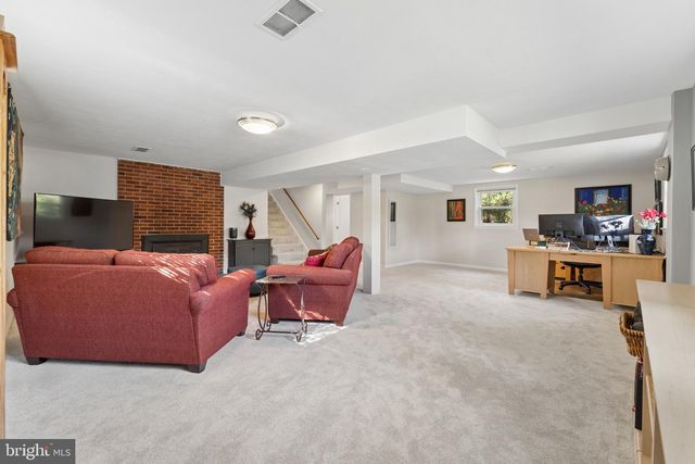 1806 BIRCH RD, Mclean, VA 22101