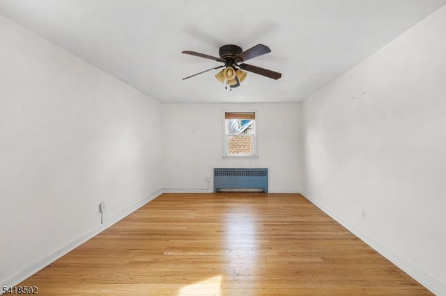 522 Thompson Ave, Roselle Boro, NJ 07203