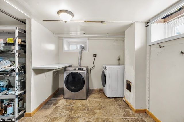 522 Thompson Ave, Roselle Boro, NJ 07203