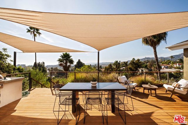 2111 Hollyvista Avenue, Los Angeles, CA 90027