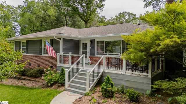 18 Woodfern Circle, Greenville, SC 29615
