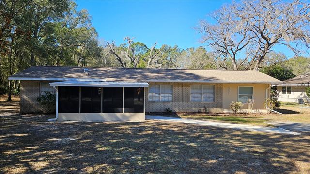 662 N CHARLES AVENUE, Inverness, FL 34453