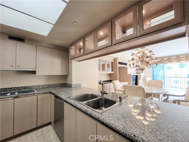 850 E Ocean Blvd 1604, Long Beach, CA 90802