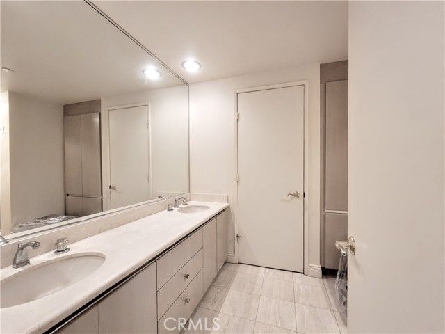 850 E Ocean Blvd 1604, Long Beach, CA 90802