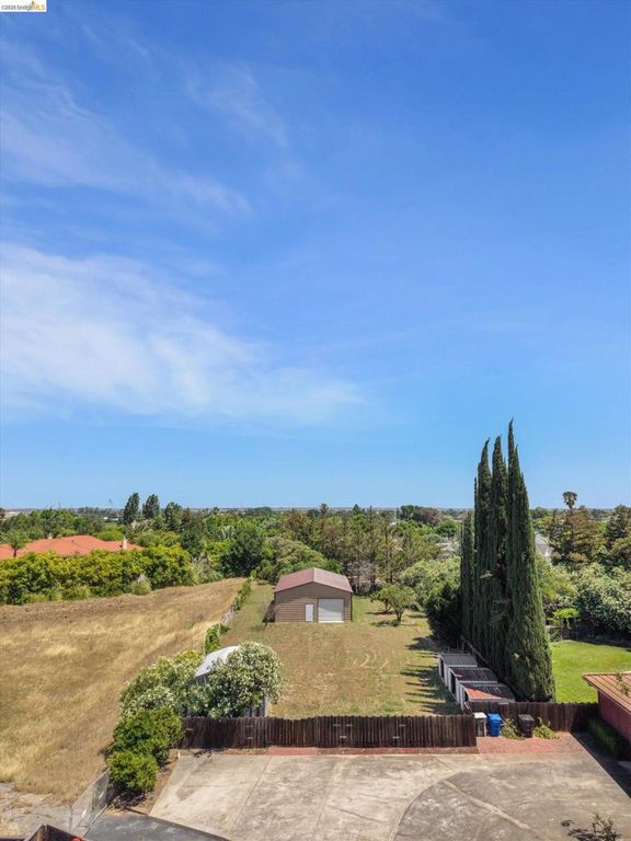 Image 61 of property listing at 2876 Stirrup Dr, Oakley, CA 94561
