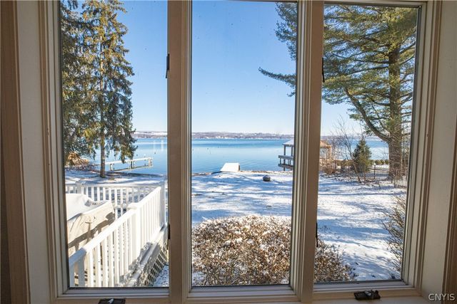 1916 West Lake Road, Skaneateles, NY 13152
