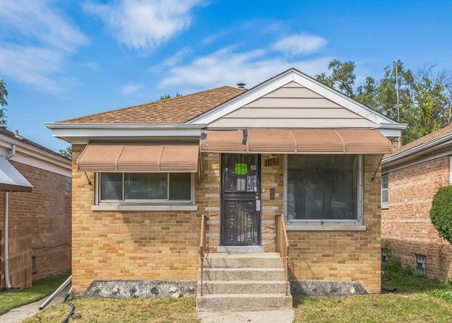 1102 31st Avenue, Bellwood, IL 60104