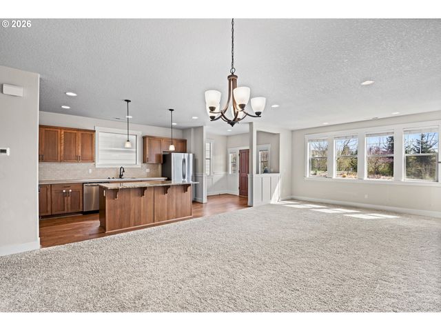 15079 Nw ROSSETTA St, Portland, OR 97229