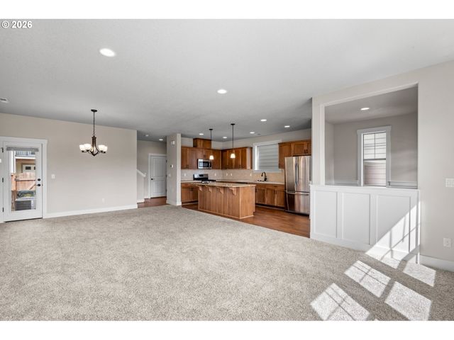 15079 Nw ROSSETTA St, Portland, OR 97229