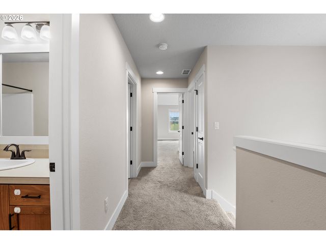 15079 Nw ROSSETTA St, Portland, OR 97229