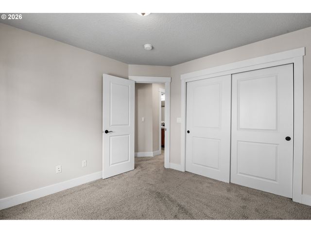 15079 Nw ROSSETTA St, Portland, OR 97229