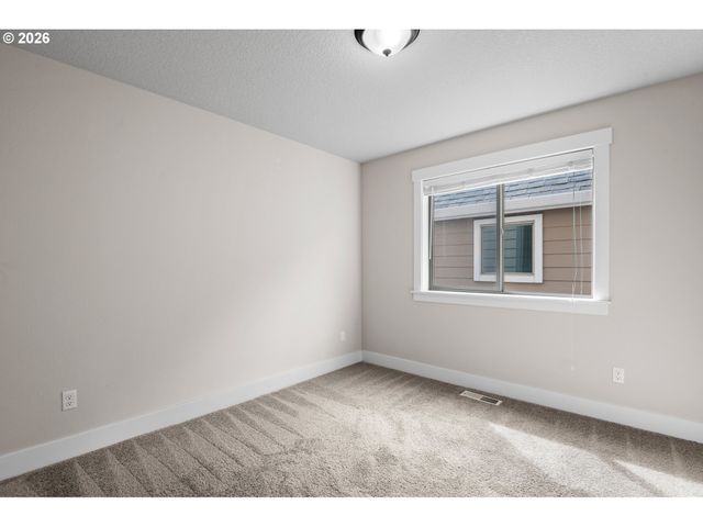 15079 Nw ROSSETTA St, Portland, OR 97229