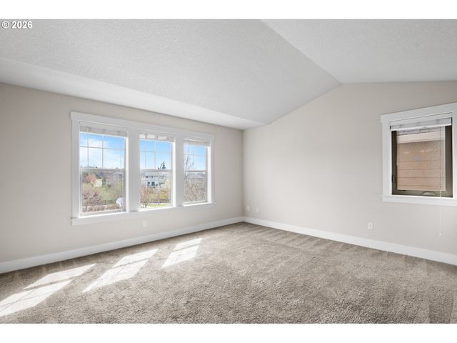 15079 Nw ROSSETTA St, Portland, OR 97229