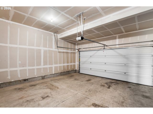 15079 Nw ROSSETTA St, Portland, OR 97229