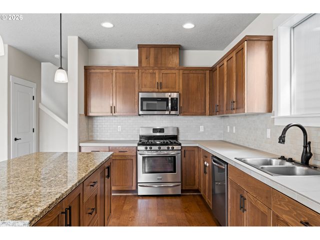 15079 Nw ROSSETTA St, Portland, OR 97229