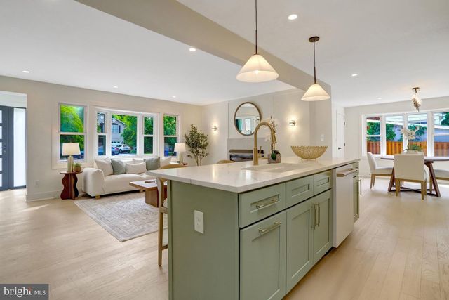 3504 GORDON ST, Falls Church, VA 22041
