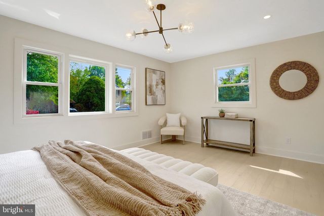 3504 GORDON ST, Falls Church, VA 22041