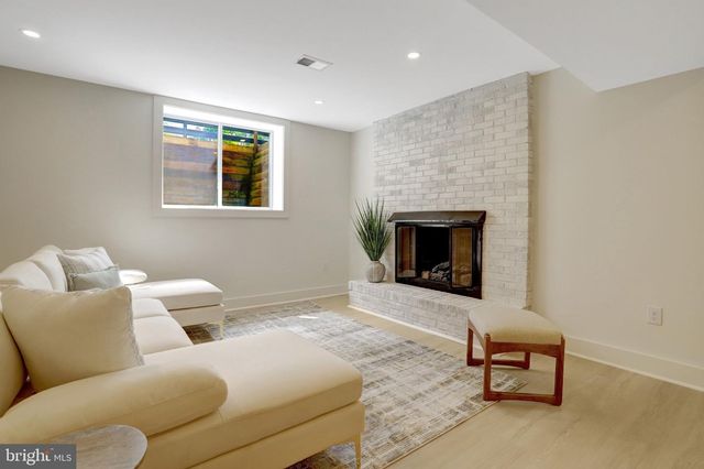 3504 GORDON ST, Falls Church, VA 22041