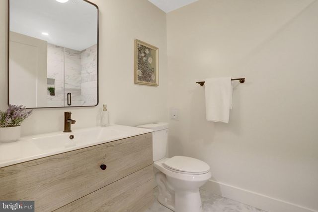 3504 GORDON ST, Falls Church, VA 22041