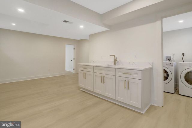 3504 GORDON ST, Falls Church, VA 22041