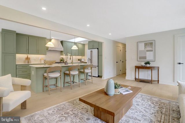 3504 GORDON ST, Falls Church, VA 22041