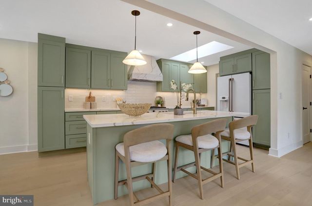 3504 GORDON ST, Falls Church, VA 22041