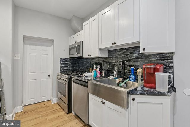 75 E DUVAL ST, Philadelphia, PA 19144