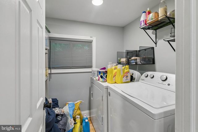75 E DUVAL ST, Philadelphia, PA 19144