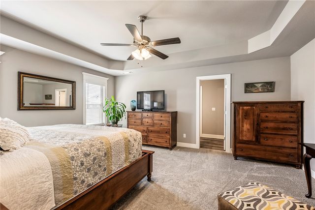 1057 Ruscello Avenue, Tontitown, AR 72762