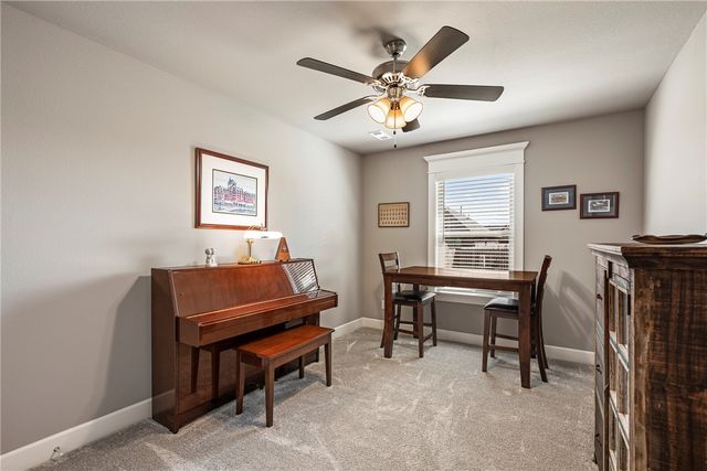 1057 Ruscello Avenue, Tontitown, AR 72762