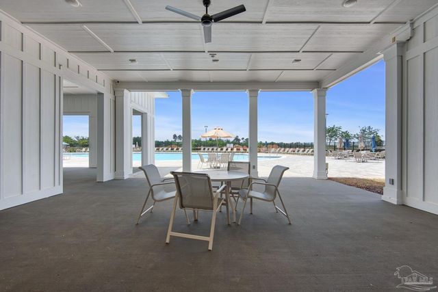 4756 Redhead Ct, Pace, FL 32571