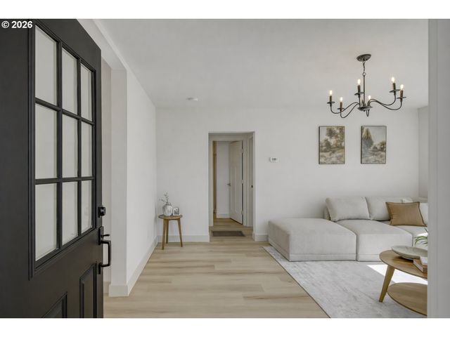 6530 Se 83RD Ave, Portland, OR 97266