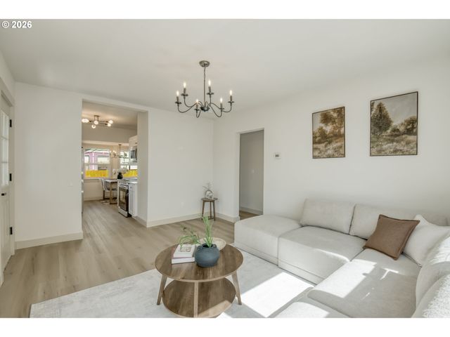 6530 Se 83RD Ave, Portland, OR 97266