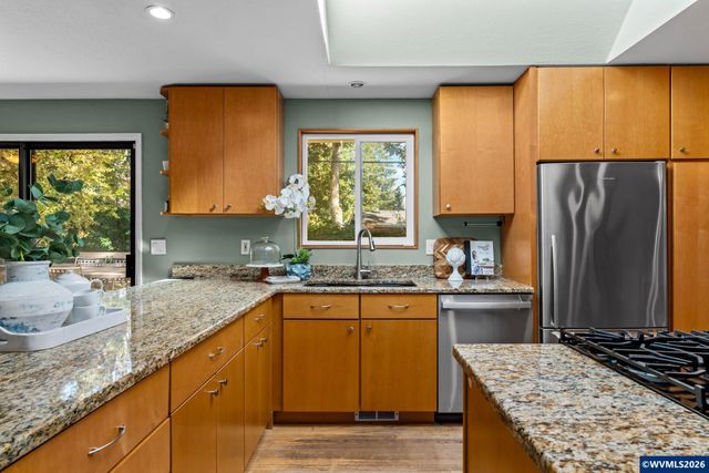 4180 SW Fairhaven Dr, Corvallis, OR 97333