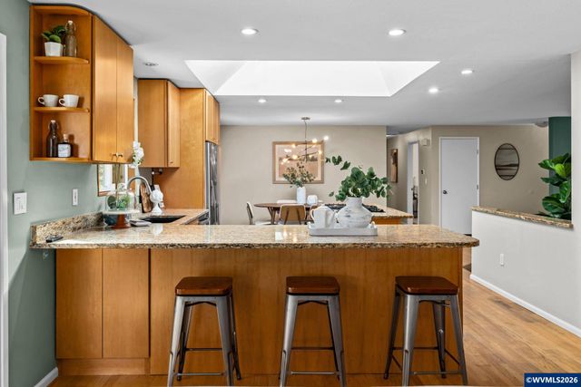 4180 SW Fairhaven Dr, Corvallis, OR 97333