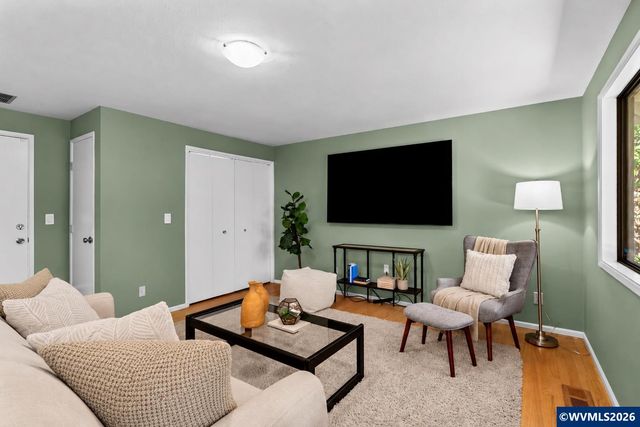 4180 SW Fairhaven Dr, Corvallis, OR 97333