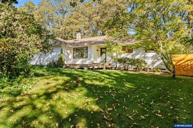 4180 SW Fairhaven Dr, Corvallis, OR 97333