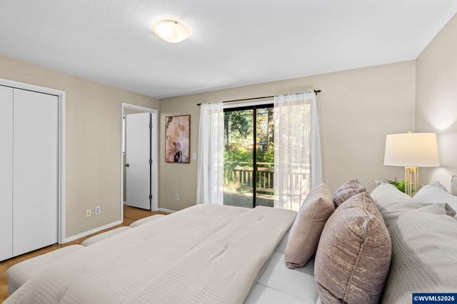 4180 SW Fairhaven Dr, Corvallis, OR 97333