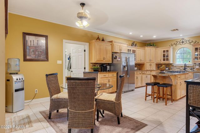 100 Twisted Oak Circle, Lafayette, LA 70508