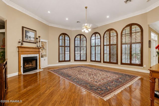 100 Twisted Oak Circle, Lafayette, LA 70508