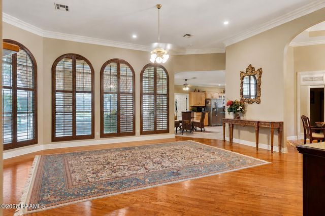 100 Twisted Oak Circle, Lafayette, LA 70508
