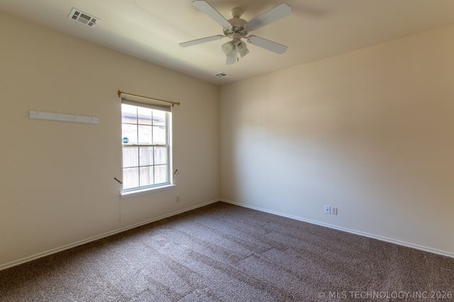 10912 Augusta Drive, Jenks, OK 74037