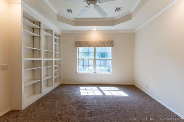10912 Augusta Drive, Jenks, OK 74037