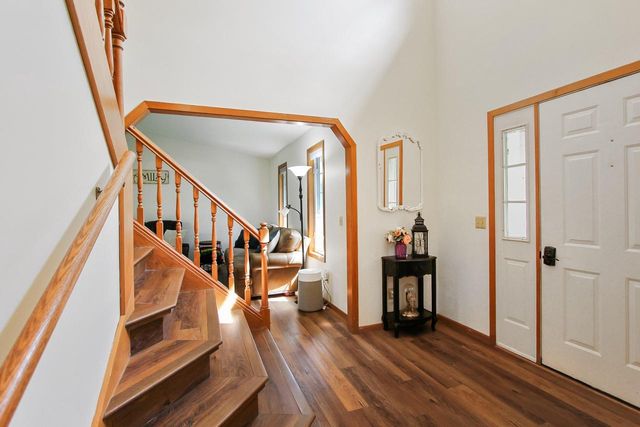 1551 Woodruff WAY, Hartford, WI 53027