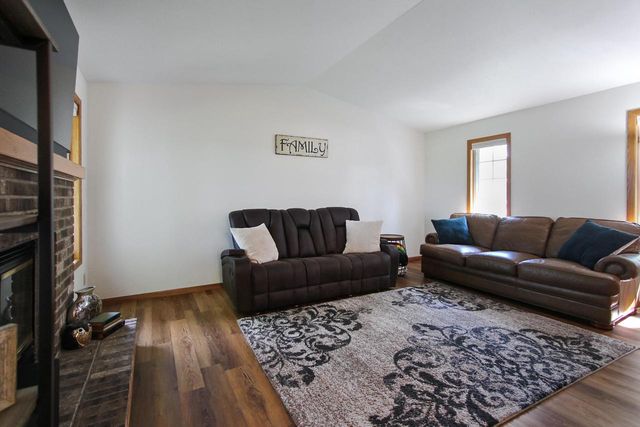 1551 Woodruff WAY, Hartford, WI 53027