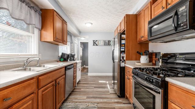 107 Dartmouth Road SE, Hebron, OH 43025