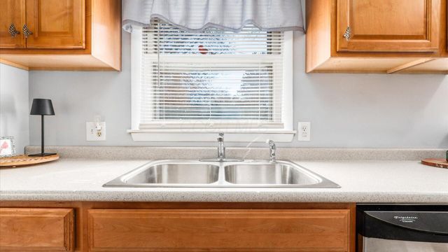 107 Dartmouth Road SE, Hebron, OH 43025