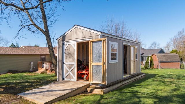 107 Dartmouth Road SE, Hebron, OH 43025