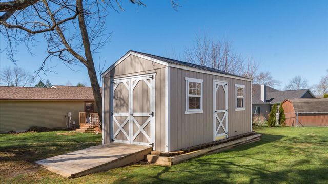 107 Dartmouth Road SE, Hebron, OH 43025