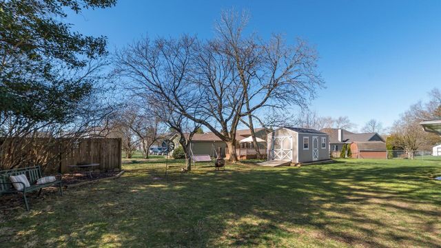 107 Dartmouth Road SE, Hebron, OH 43025